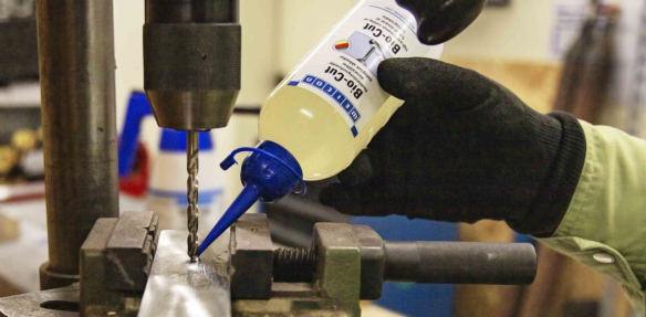 Tečne aktivne supstance